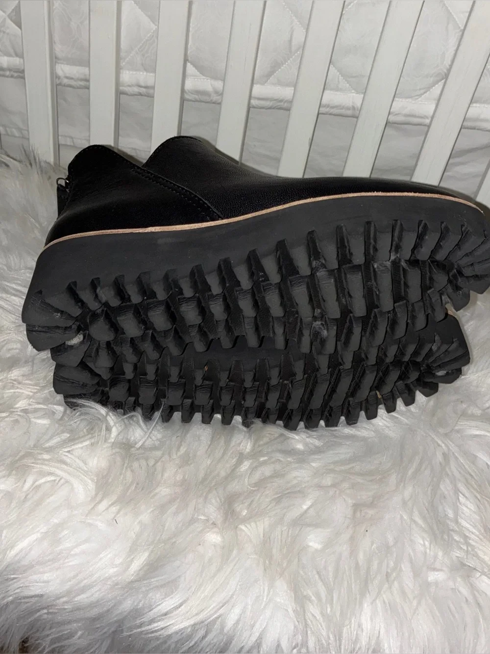 All Black‎ Womens Fur Shootie Tread Black Platform Boots Sz 39